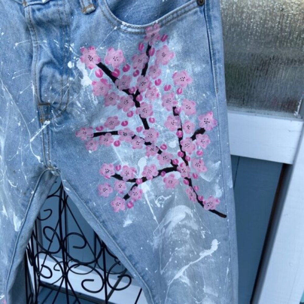 Abercrombie&Fitch Jeans with Cherry Blossoms & Paint Splatter Blake Lively Sz29